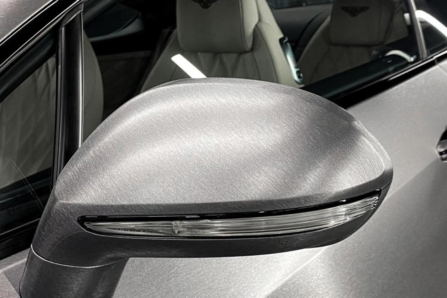 Avery SWF – Brushed Titanium Satin