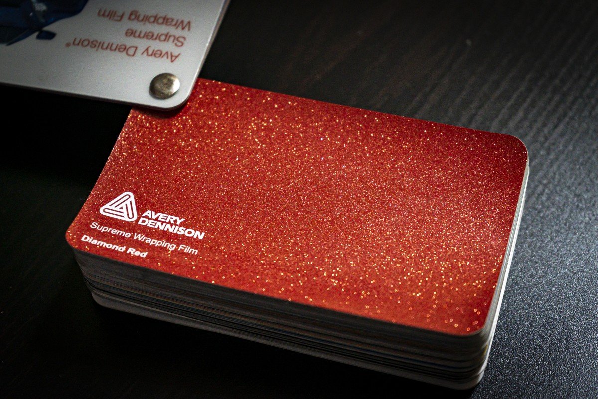 Avery Dennison® SWF – Rouge Diamant Brillant
