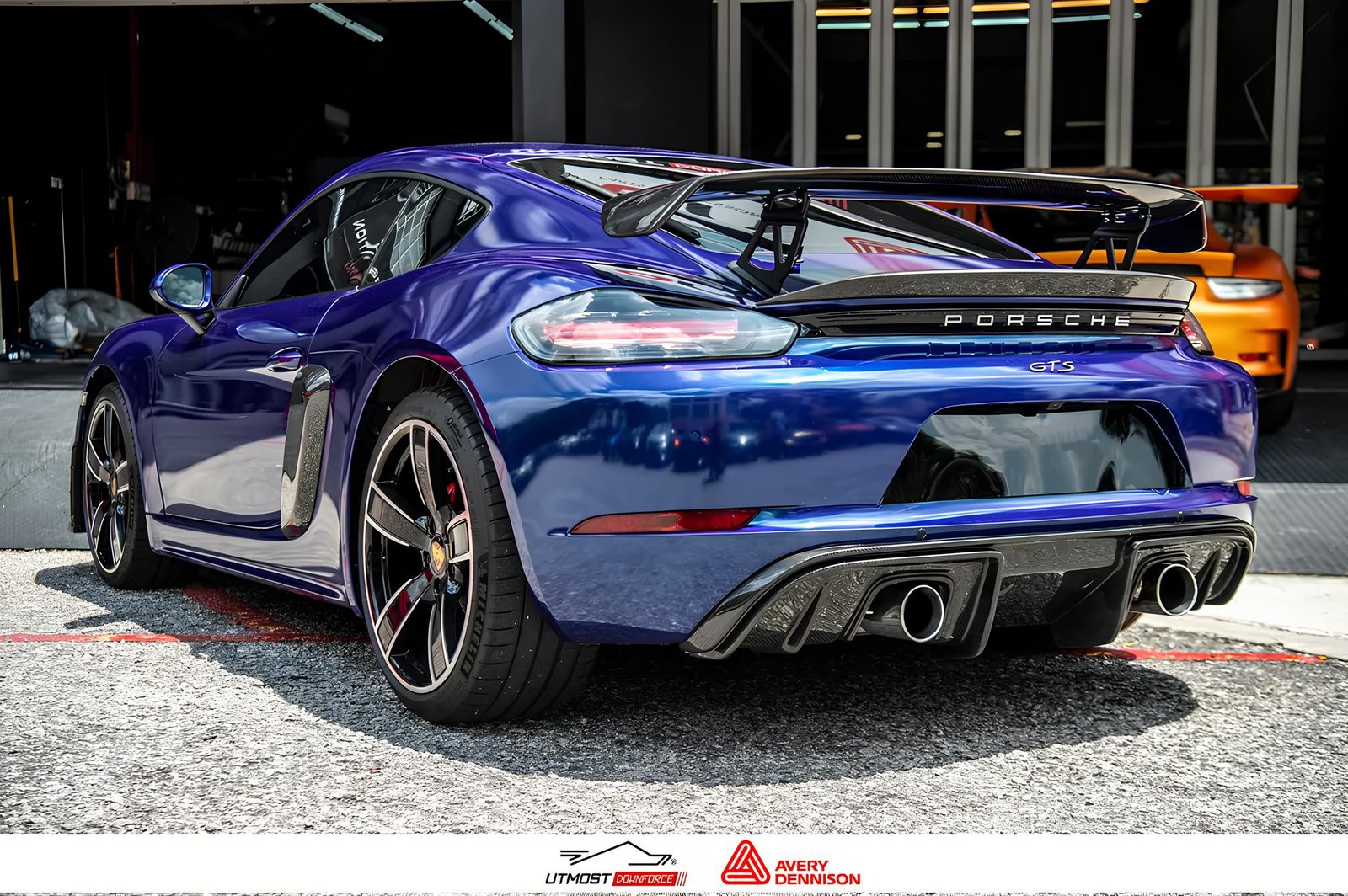 Avery Dennison® SWF – Bleu Magnétique Brillant Métallisé